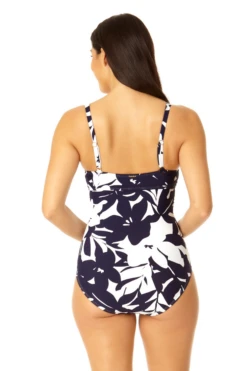Chic Swimwear Shop -Chic Swimwear Shop 23MO03918 NAWH 1996 2