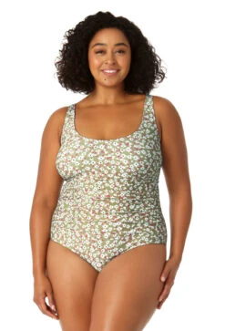 Anne Cole Plus - Women's Scoop Neck Shirred One Piece Swimsuit