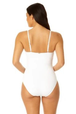 Chic Swimwear Shop -Chic Swimwear Shop Myproject 1 2023 04 04T092503.562