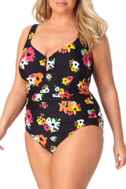 Anne Cole Plus - Sweetheart U Trim One Piece Swimsuit -Chic Swimwear Shop anne cole plus island bloom sweetheart u trim ruched one piece front crop 1371 21PO07527